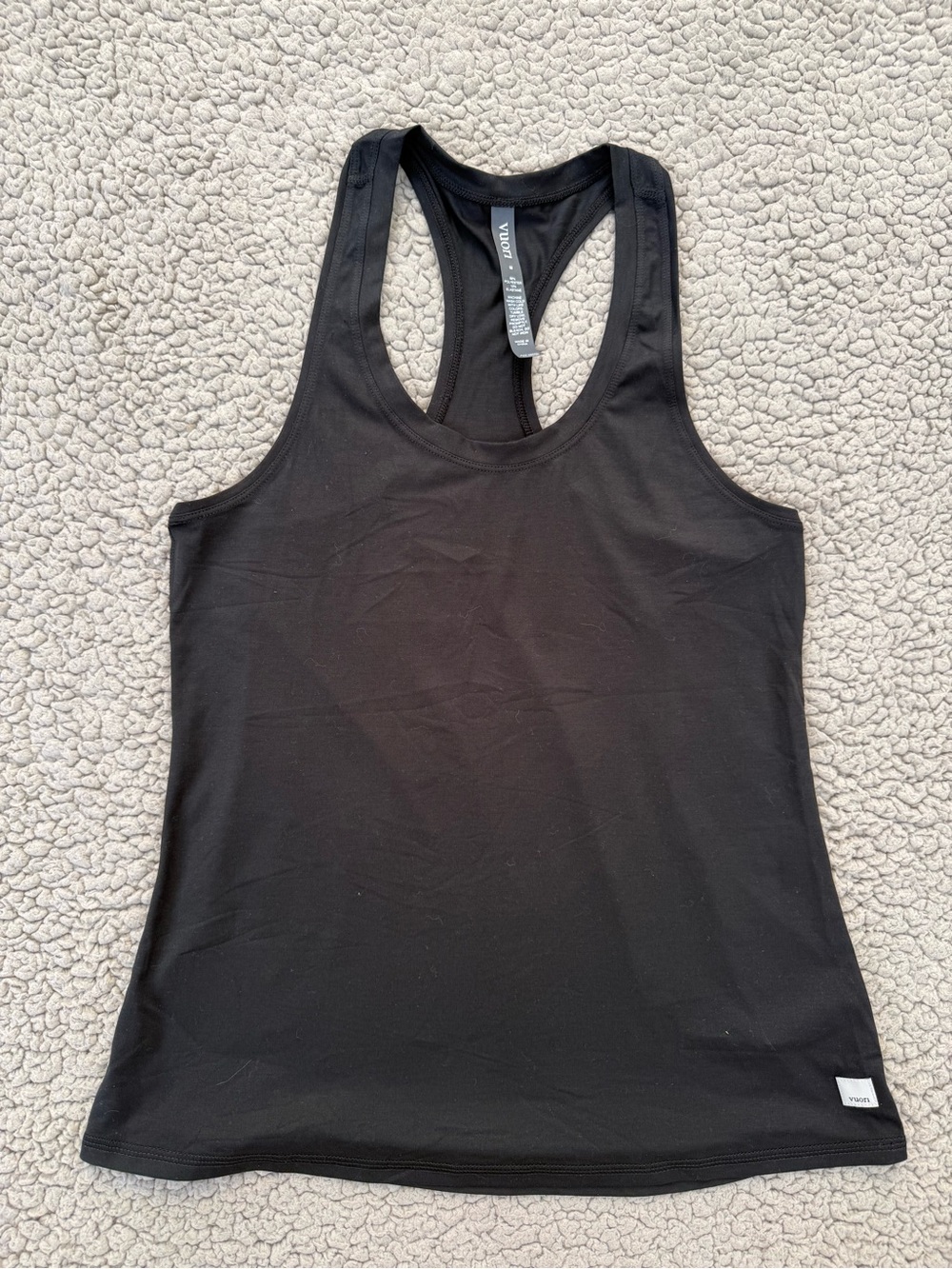 Vuori Black Racerback tank top black - Picture 4 of 6